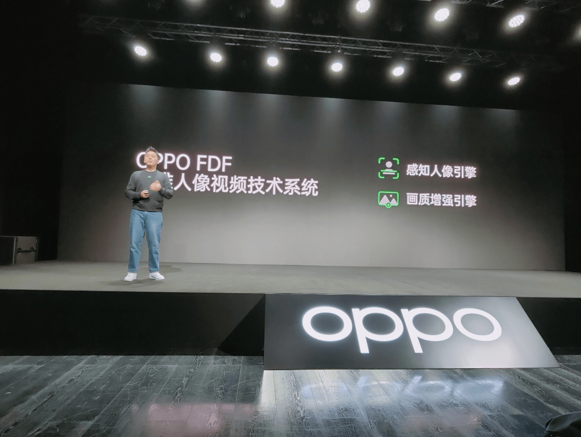 最新OPPO卖场宣传播音，科技与美学的融合体验